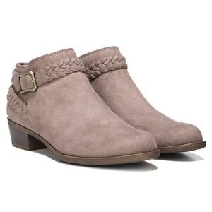 LIFESTRIDE Adriana Booties